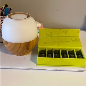 Diffuser and Sage Essential Oils